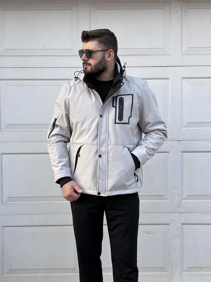 OUTDOOR MONT