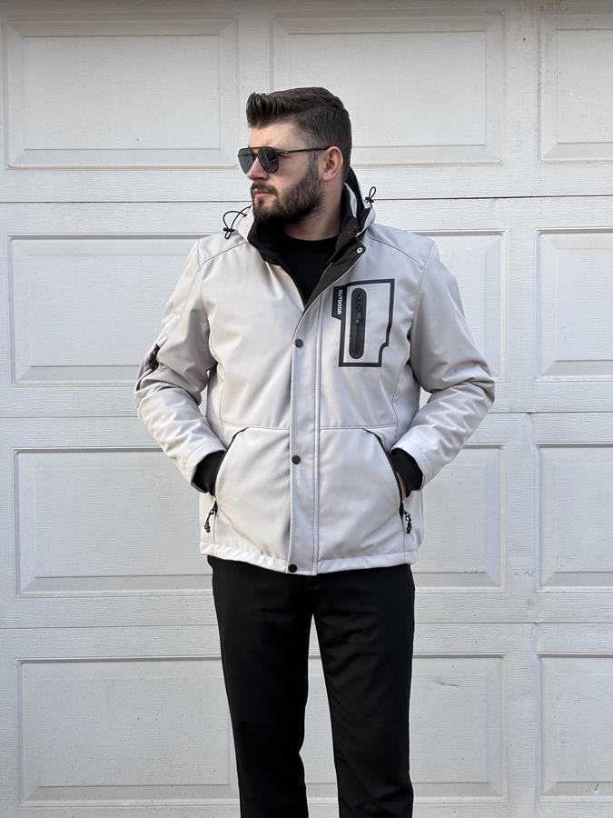 OUTDOOR MONT