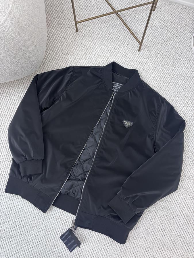 PRADA MEVSİMLİK CEKET