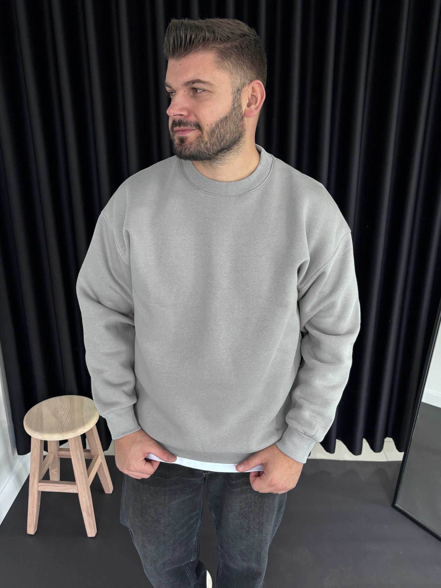 Jace Basic Sweatshirt