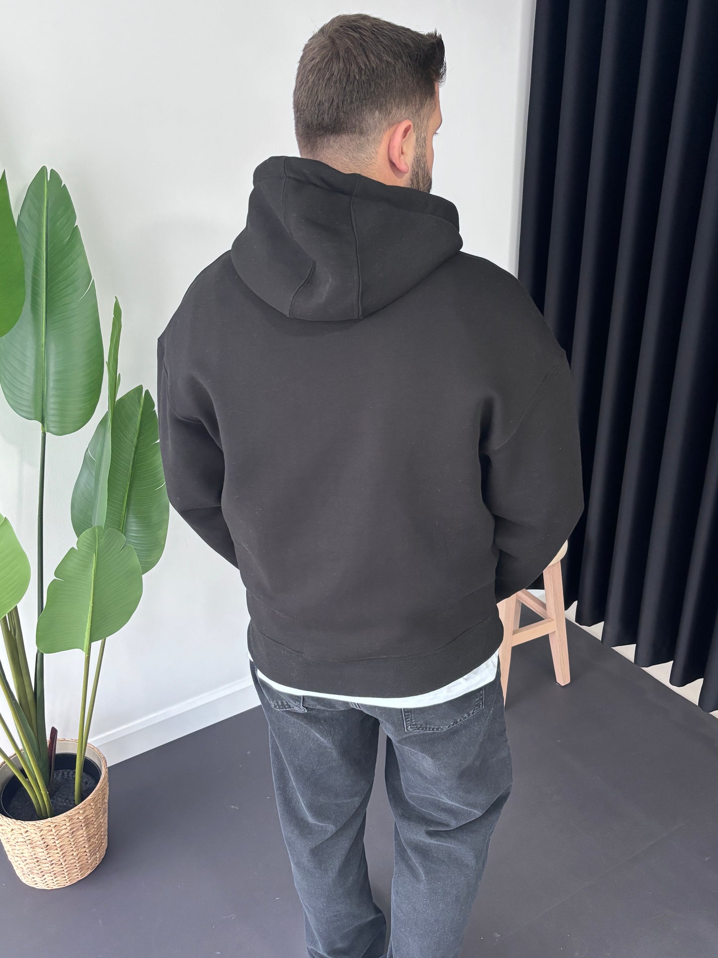 SW Göğüs Nakışlı Hırka