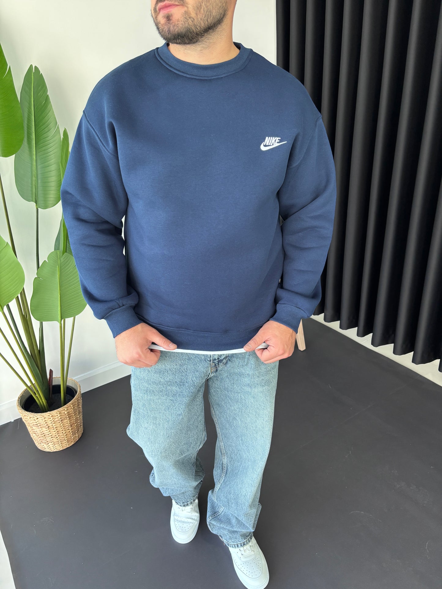 Nk Göğüs Nakışlı Sweatshirt