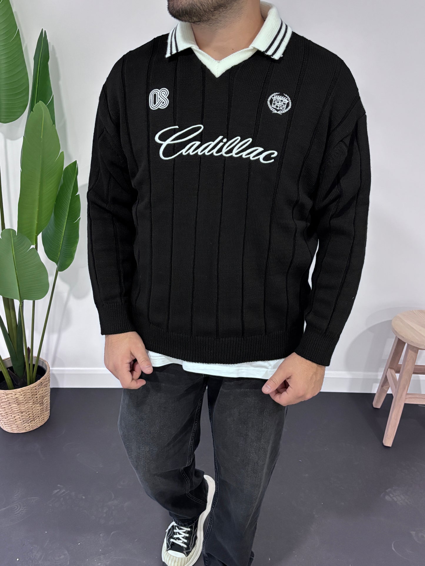 Cadillac Nakışlı Polo Yaka Triko Sweatshirt