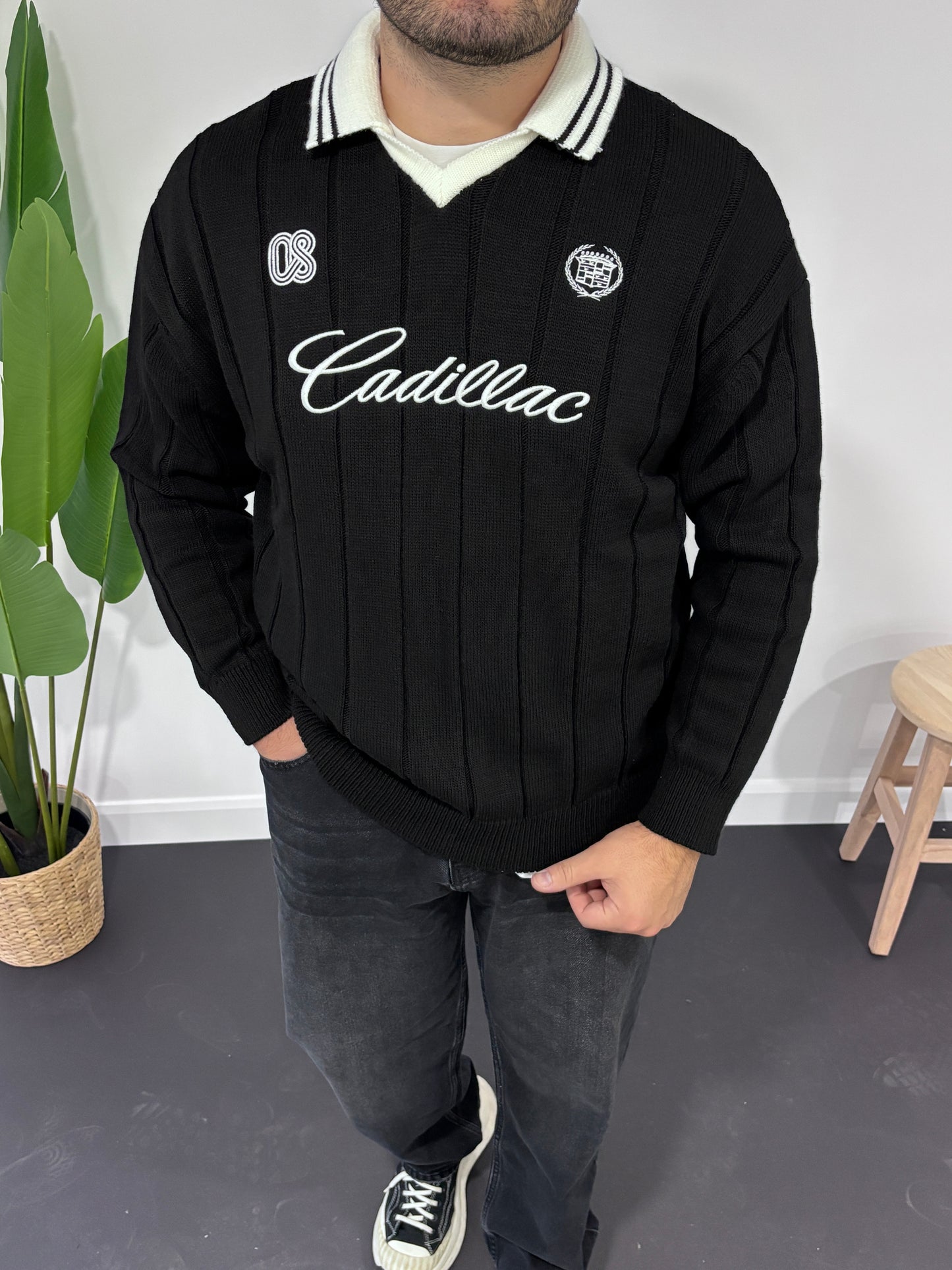 Cadillac Nakışlı Polo Yaka Triko Sweatshirt