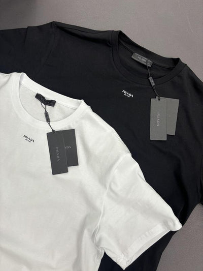 PRADA T-SHIRT