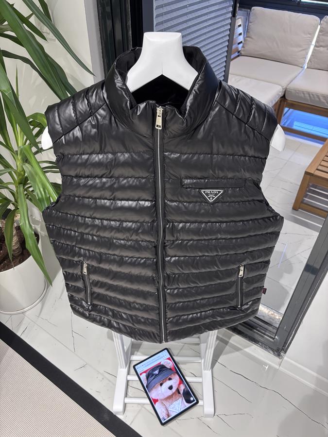PRADA YELEK