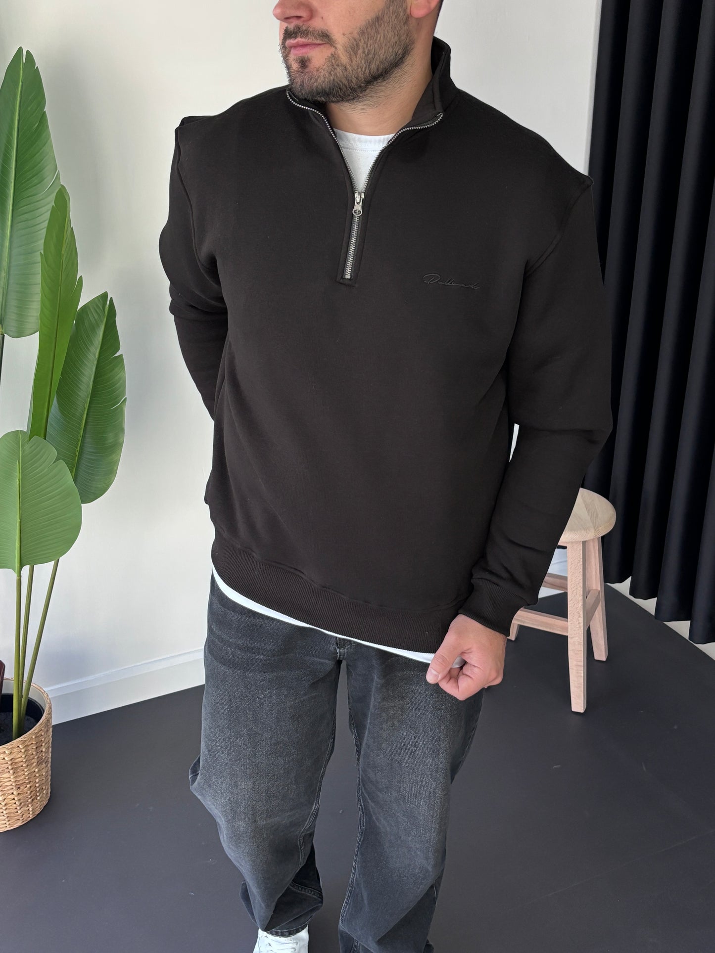 Plmrk Göğüs Nakışlı Sweatshirt