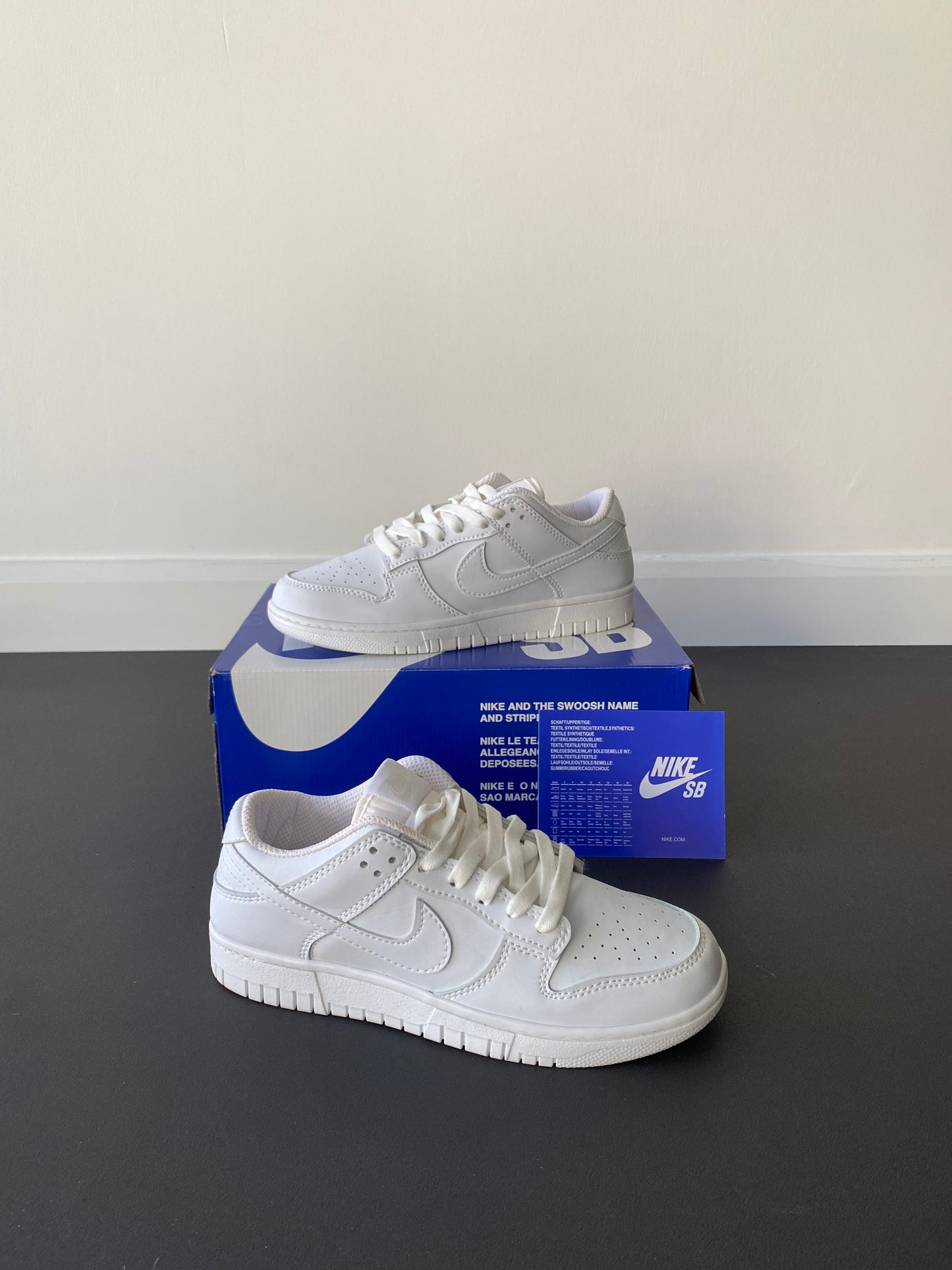Nike Dunk Low White