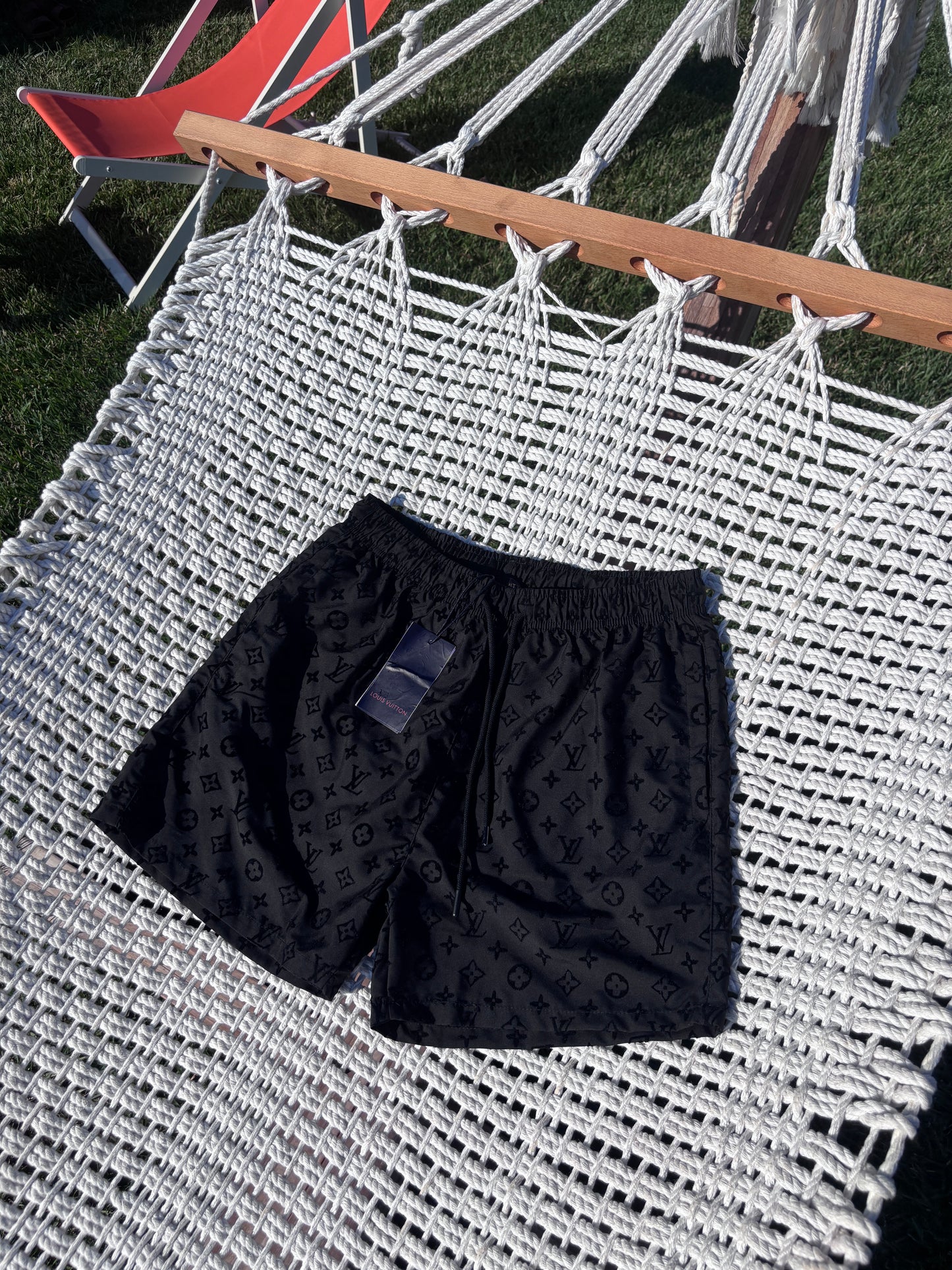 LV Premium Siyah Deniz Şortu