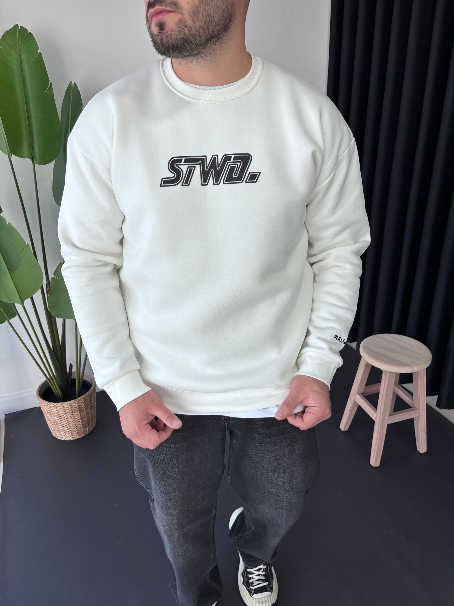SW Göğüs Baskı Sweatshirt