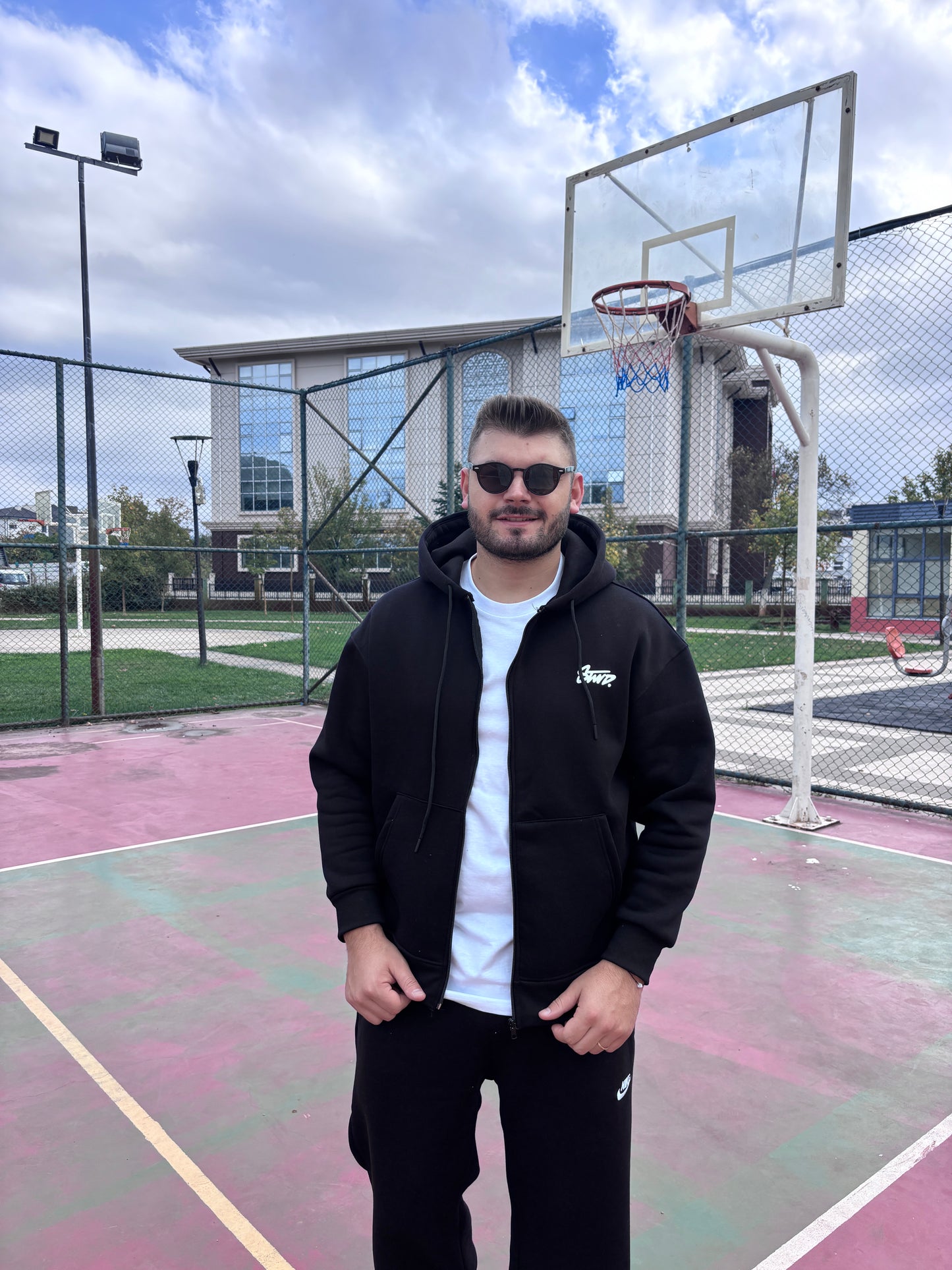 SW. KAPŞONLU HIRKA CEKET