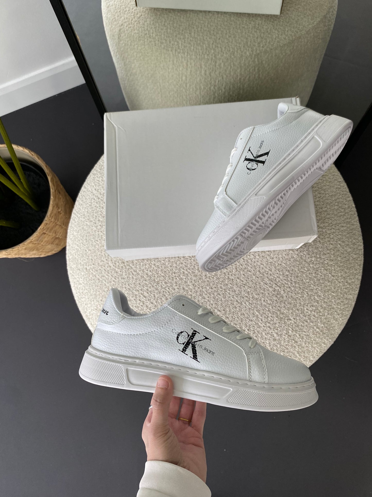 CAL**N KLE*N AYAKKABI