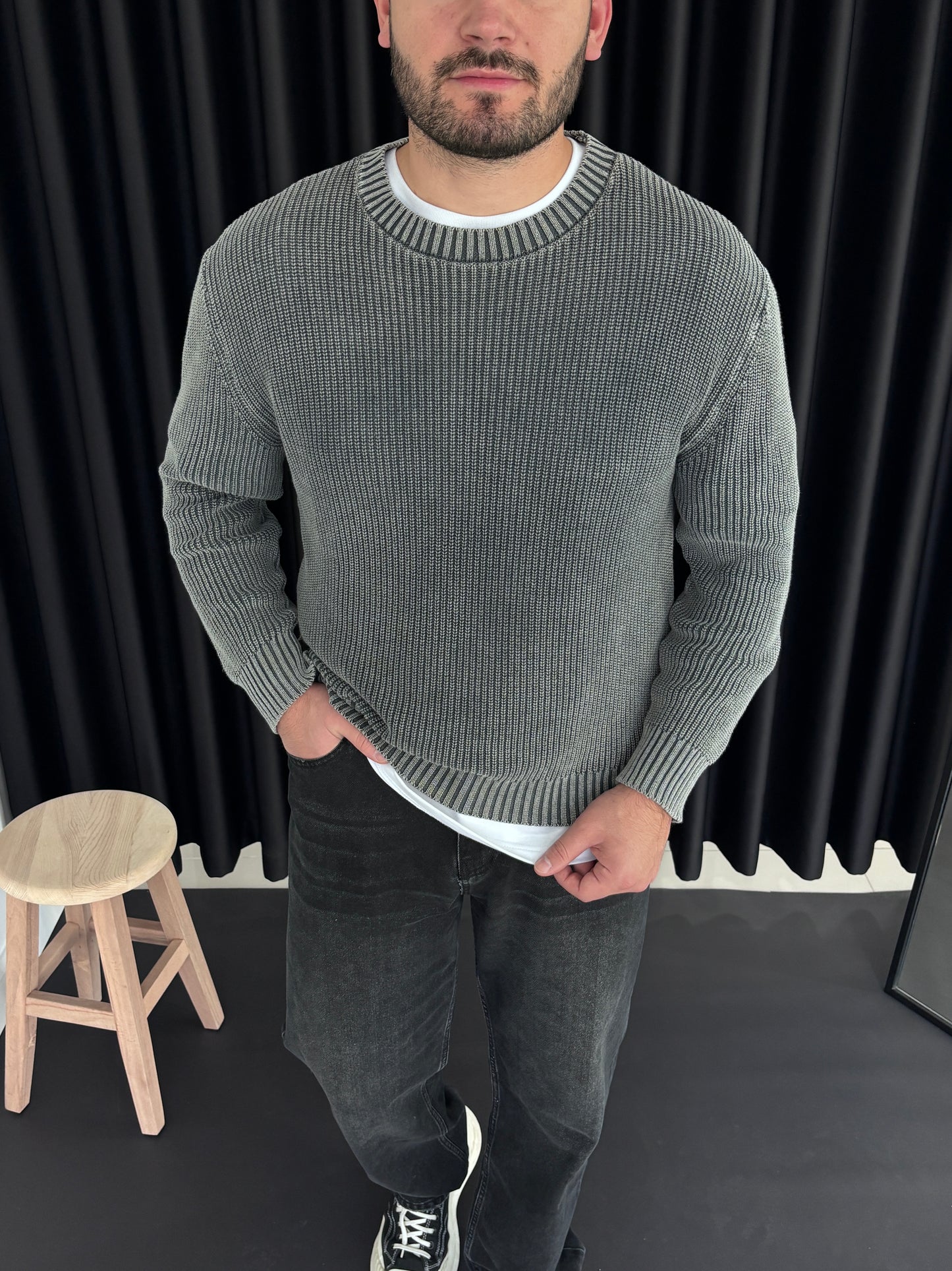 Bisiklet Yaka Yıkamalı Triko Sweatshirt