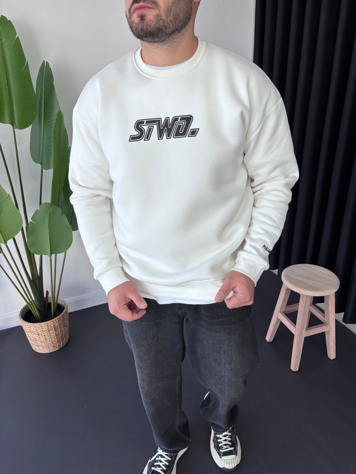 SW Göğüs Baskı Sweatshirt