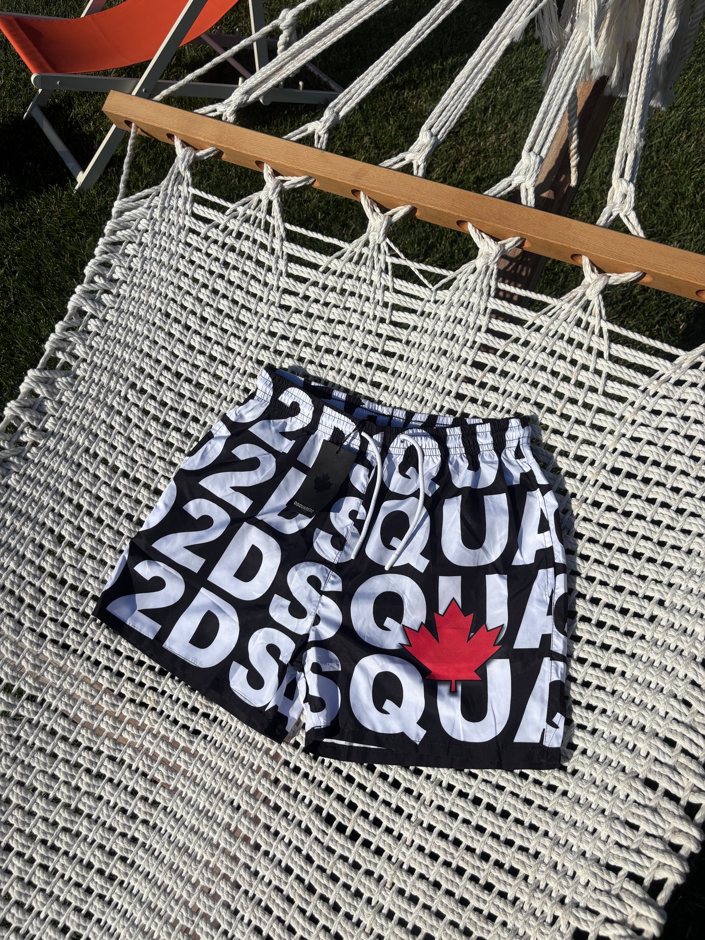 DSQ Siyah Deniz Şortu