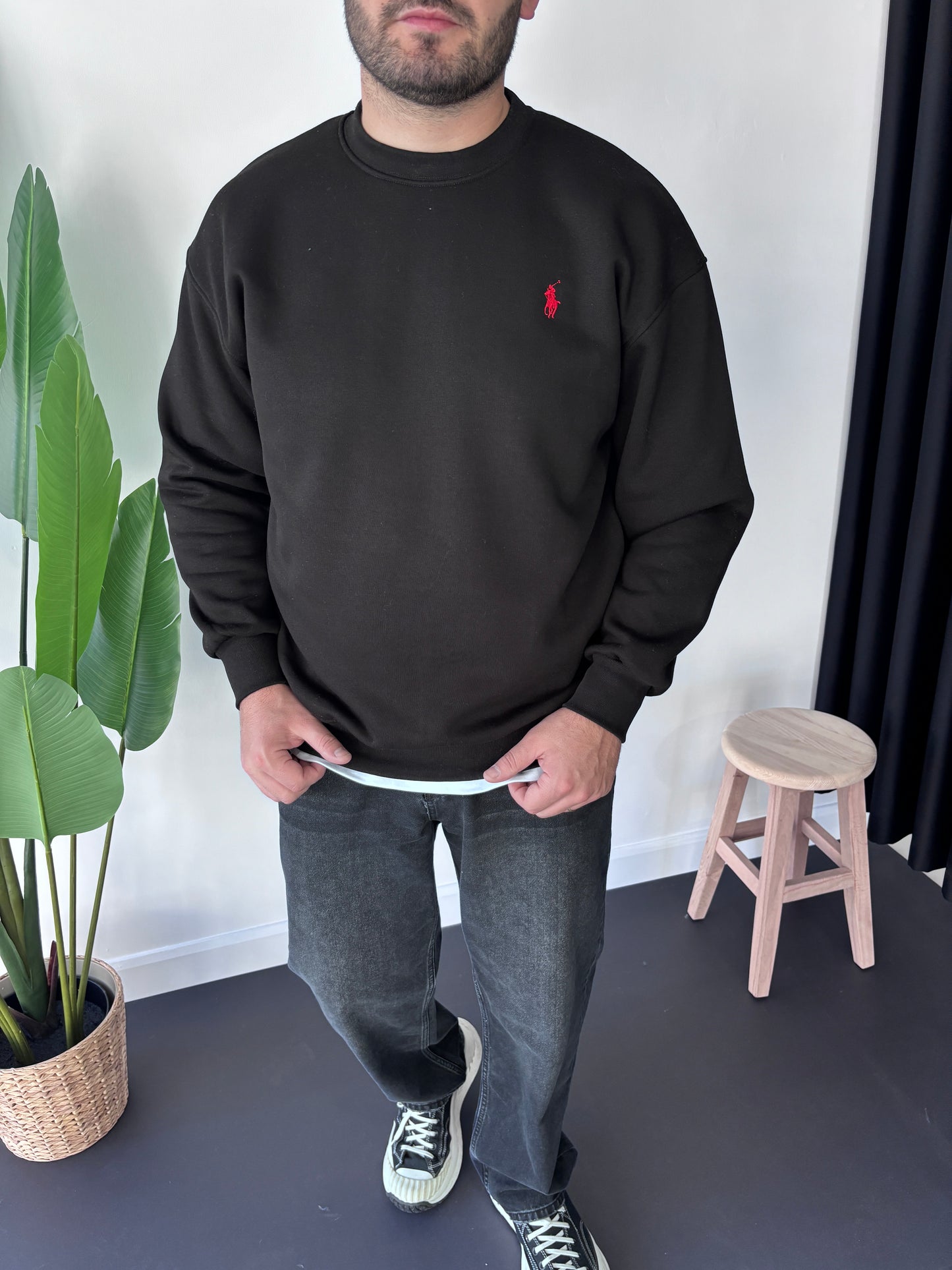 Pl Göğüs Nakışlı Sweatshirt