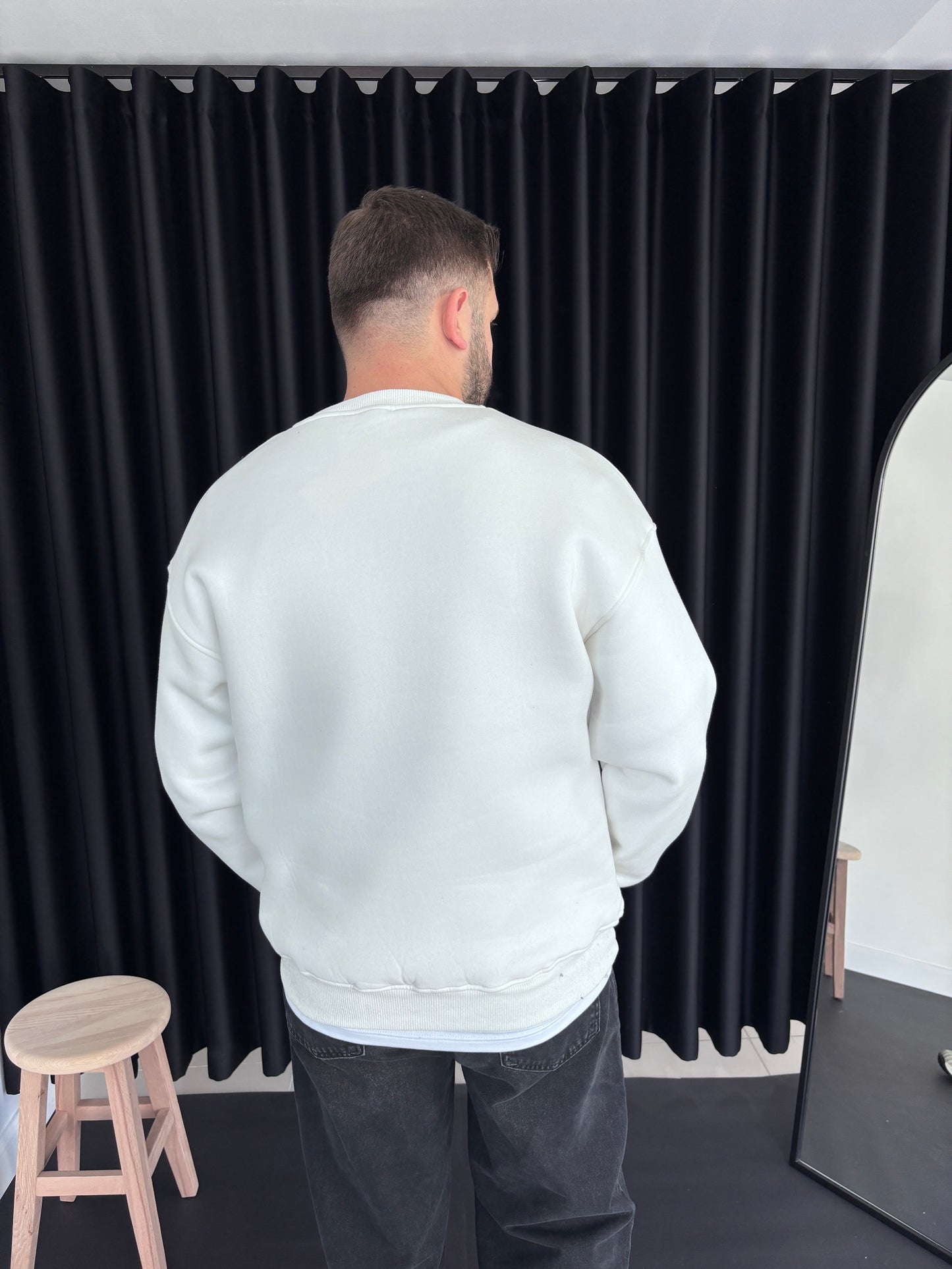 Nk Göğüs İşlemeli Sweatshirt