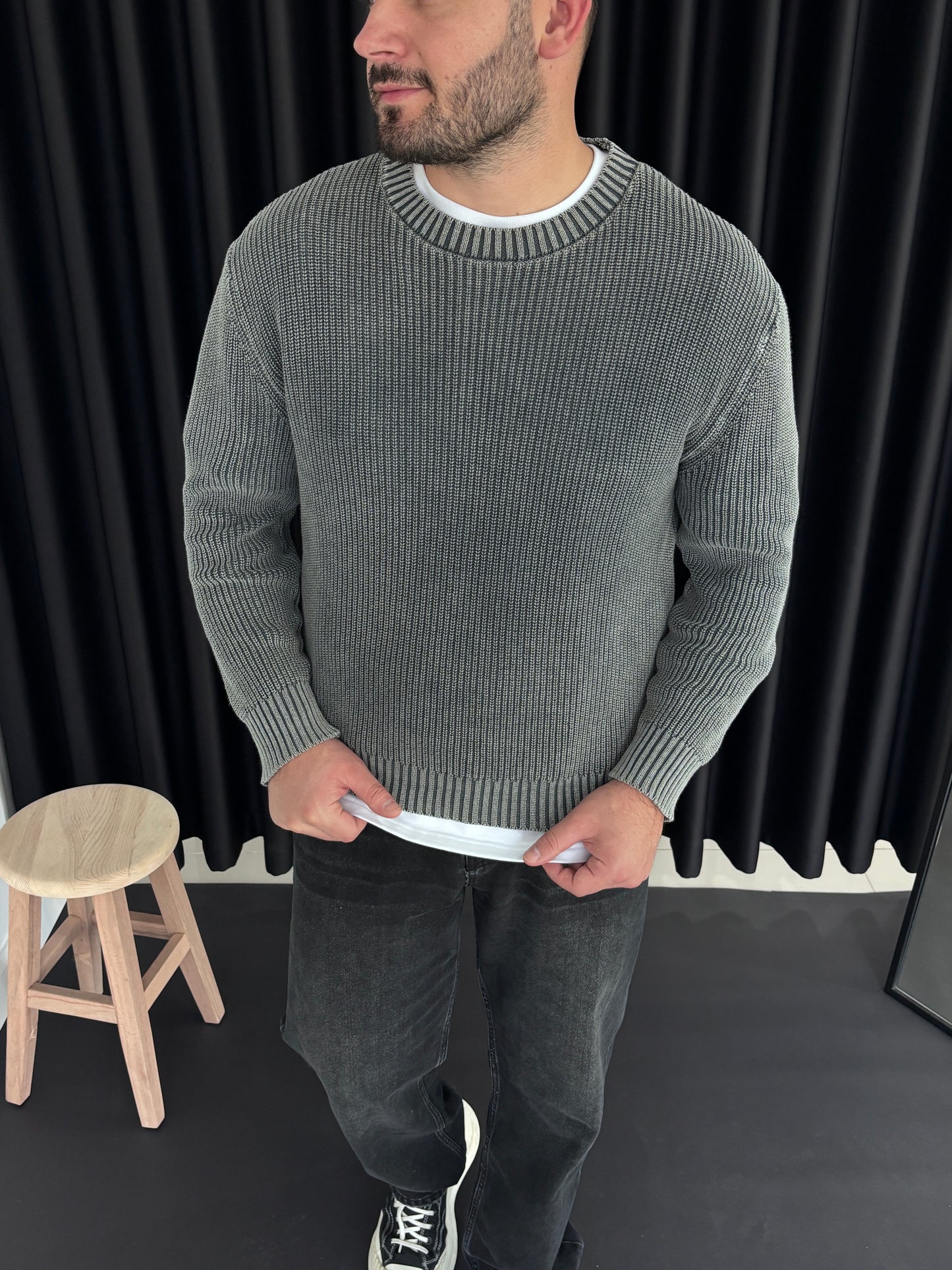 Bisiklet Yaka Yıkamalı Triko Sweatshirt