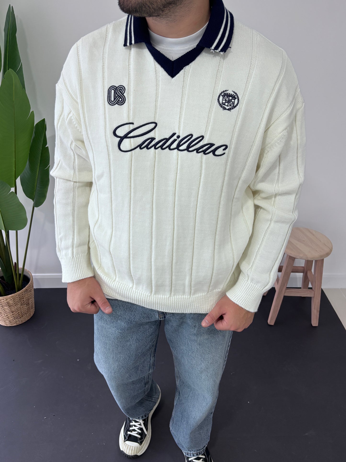 Cadillac Nakışlı Polo Yaka Triko Sweatshirt