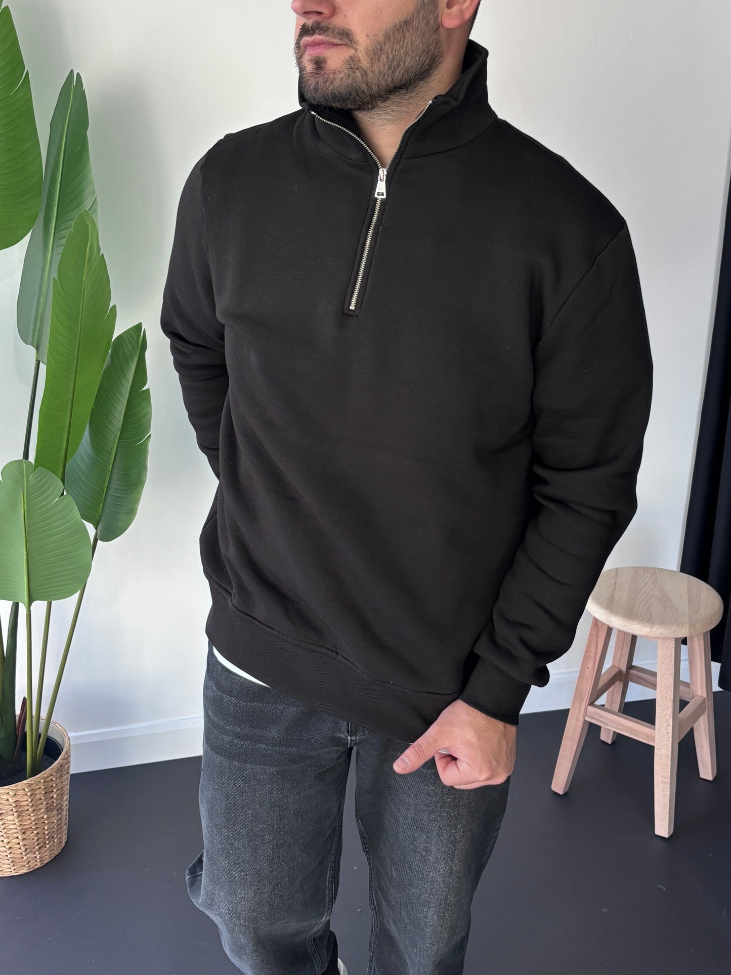 Zara Basic Sweatshirt