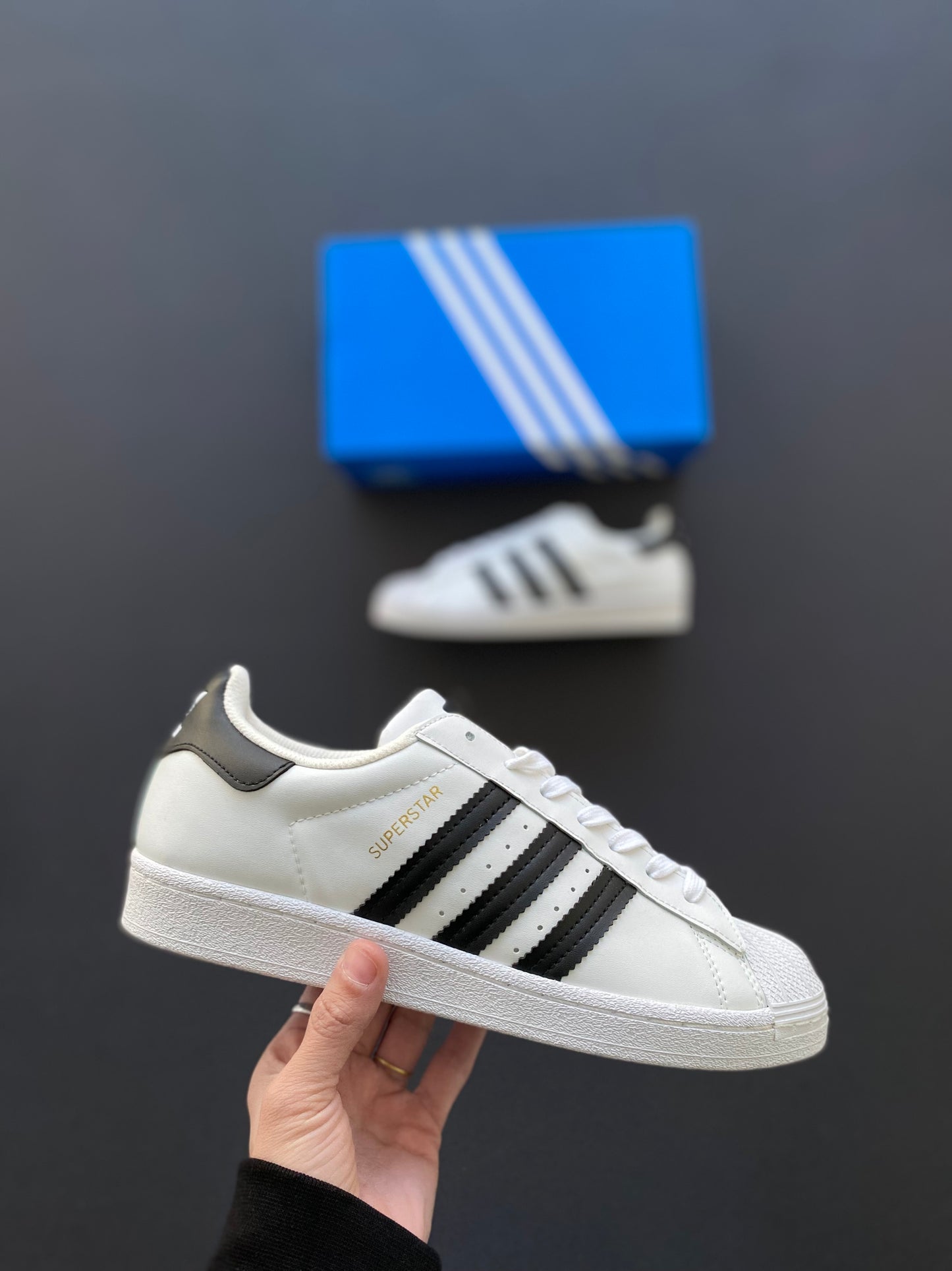 Adidas Superstar
