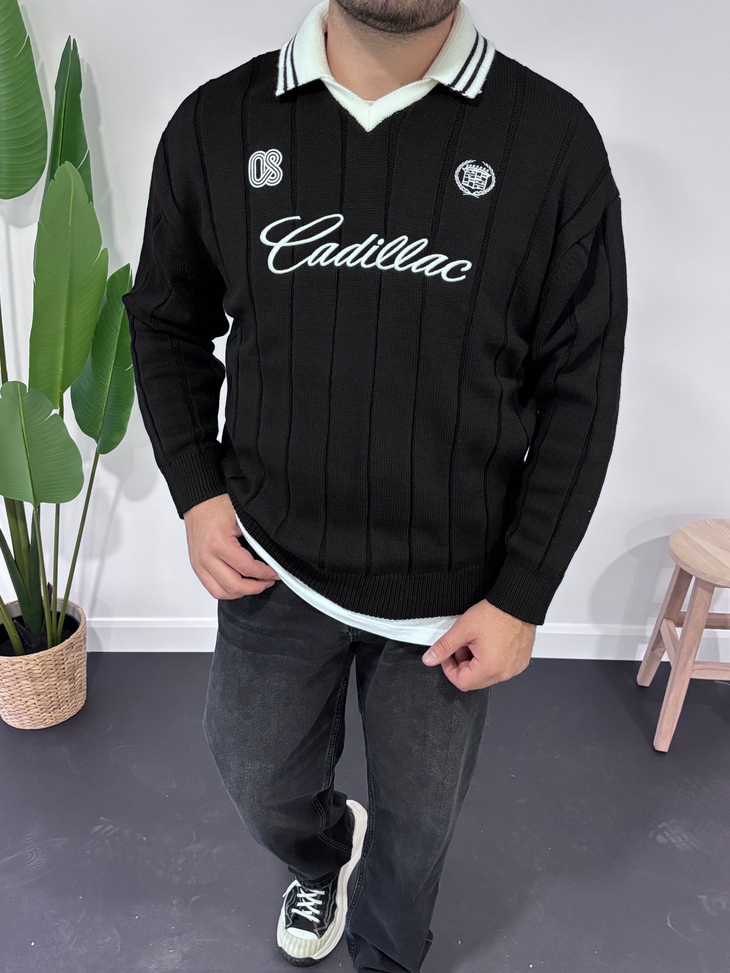 Cadillac Nakışlı Polo Yaka Triko Sweatshirt