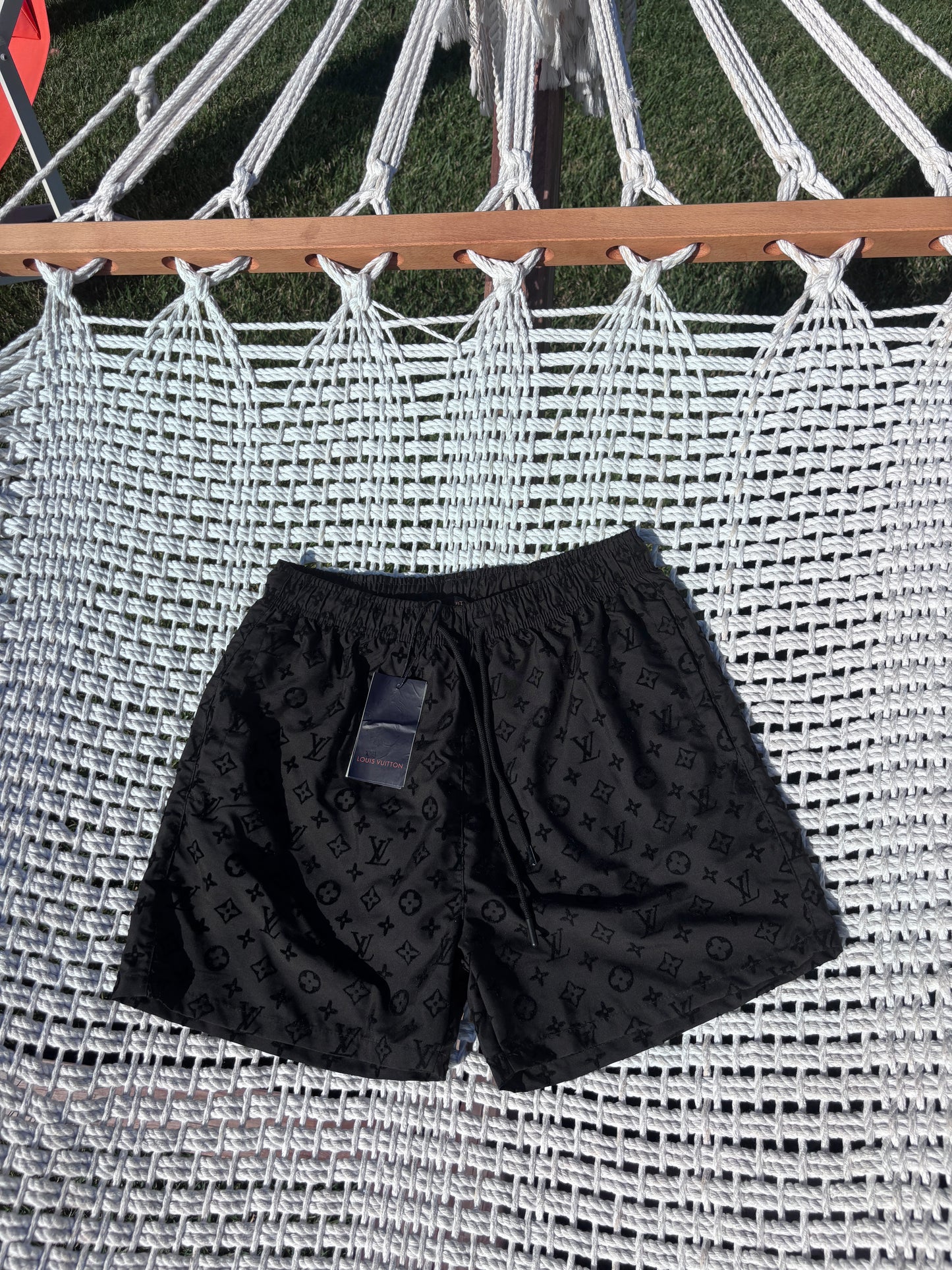 LV Premium Siyah Deniz Şortu