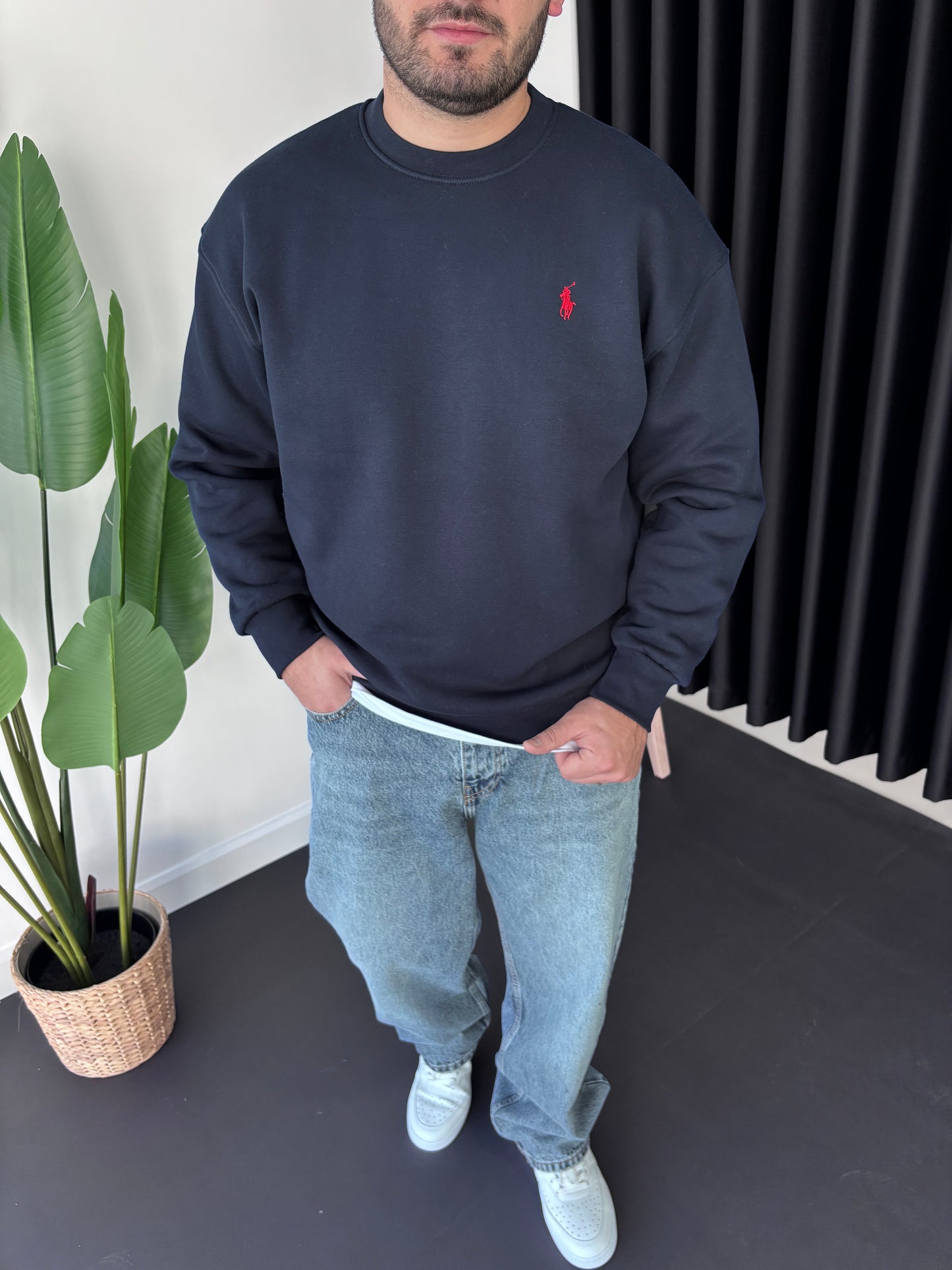 Pl Göğüs Nakışlı Sweatshirt