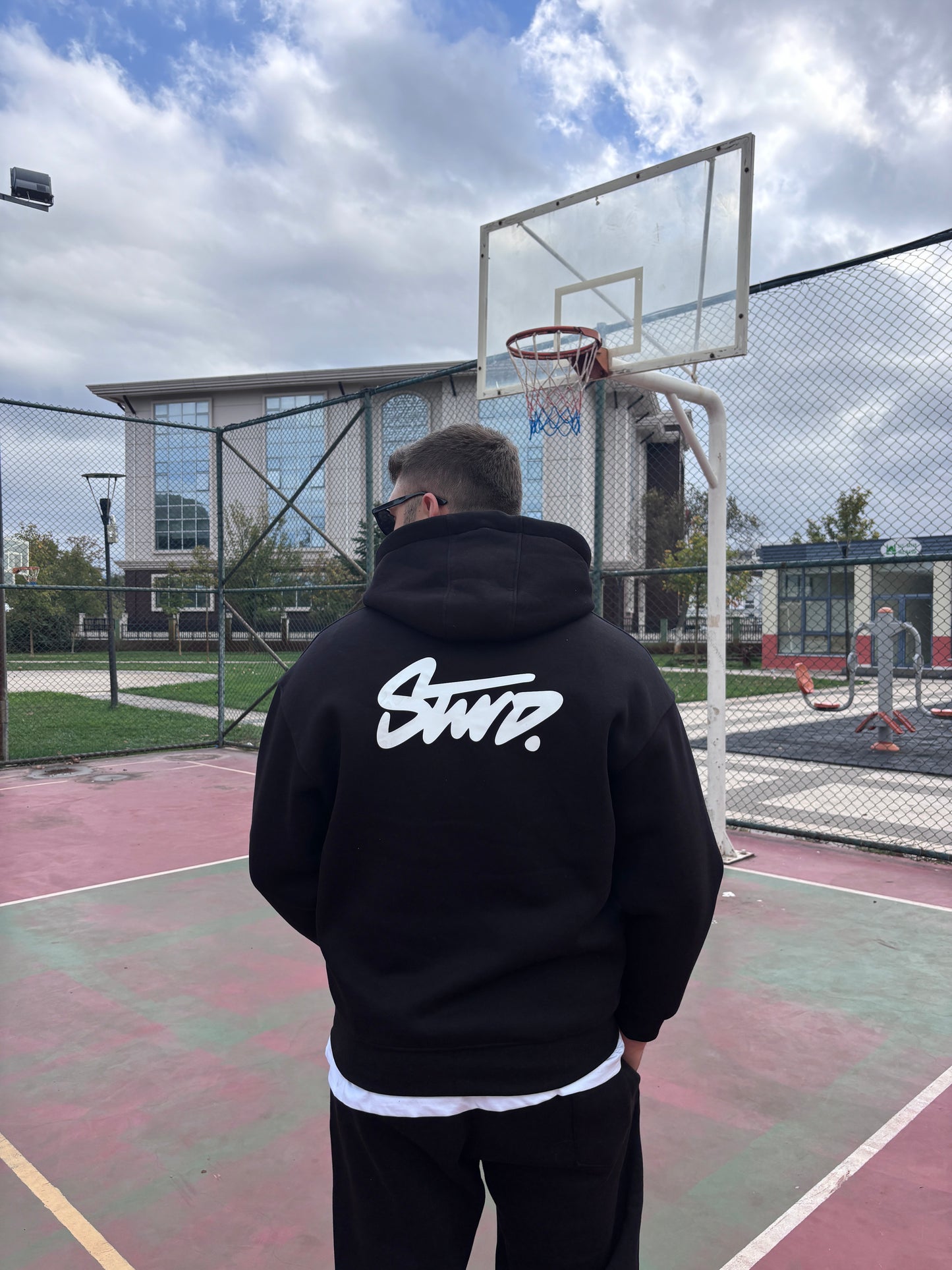 SW. KAPŞONLU HIRKA CEKET