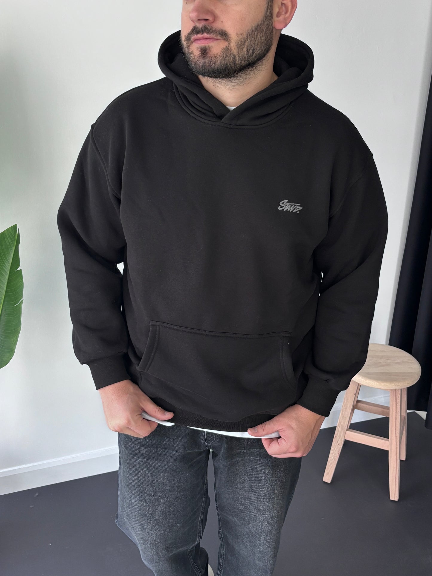 SW Kapşon Göğüs Nakışlı Sweatshirt