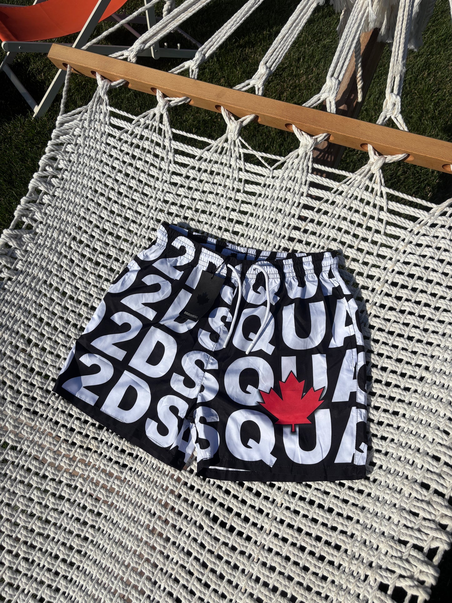 DSQ Siyah Deniz Şortu