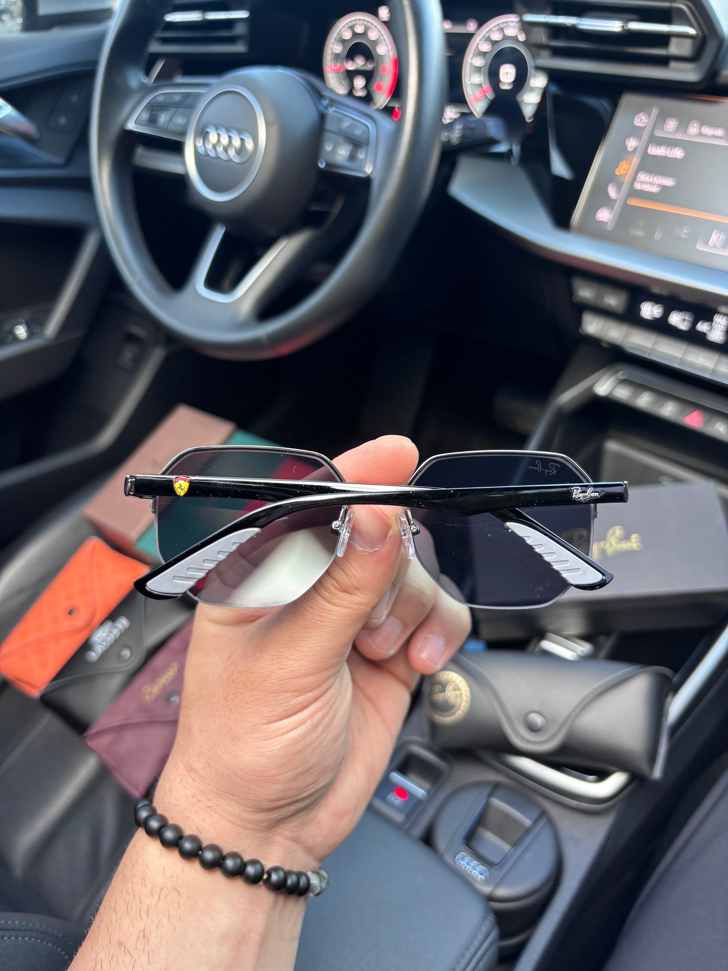 RB PREMİUM BLACK 001 GÖZLÜK