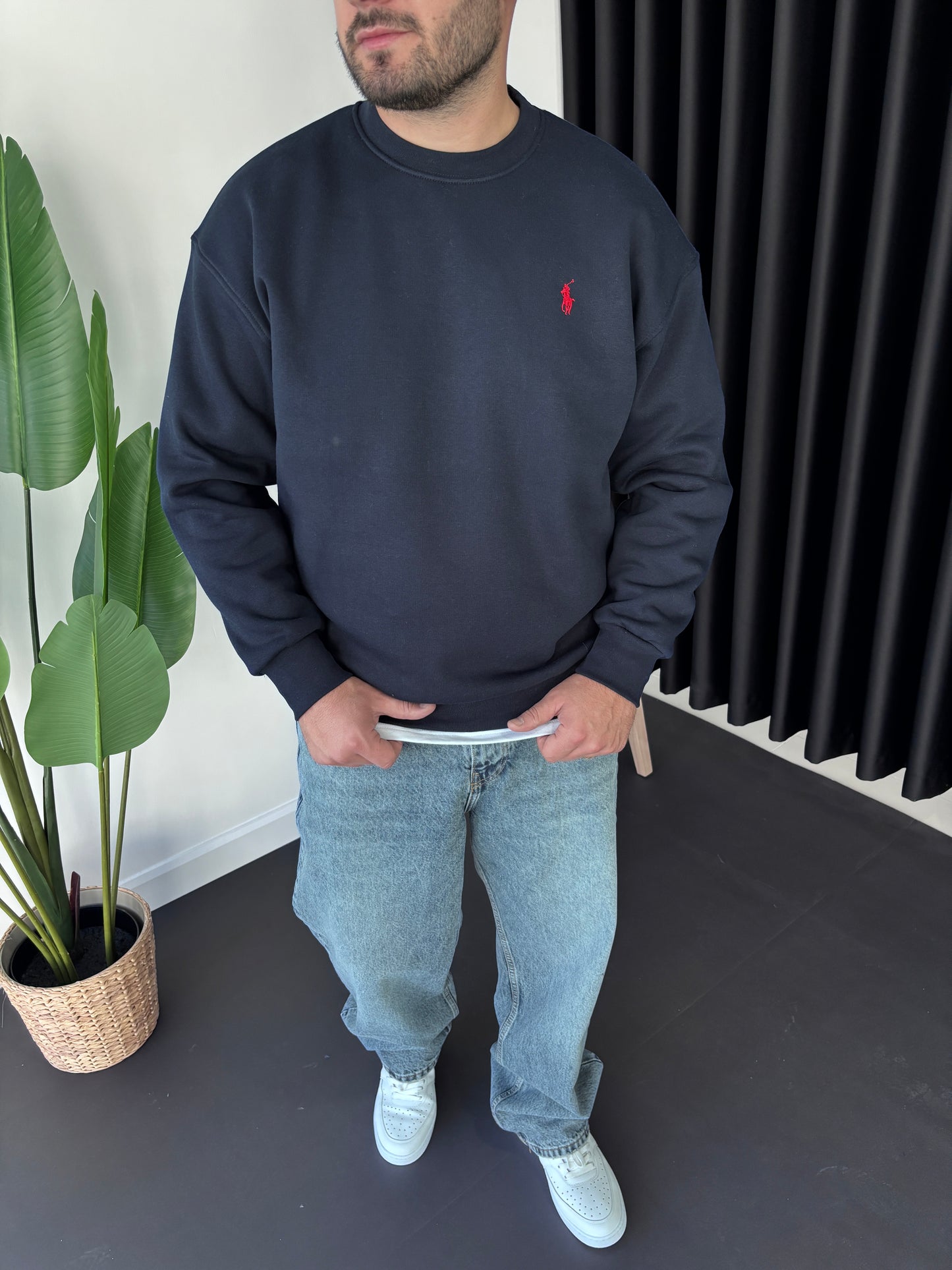 Pl Göğüs Nakışlı Sweatshirt