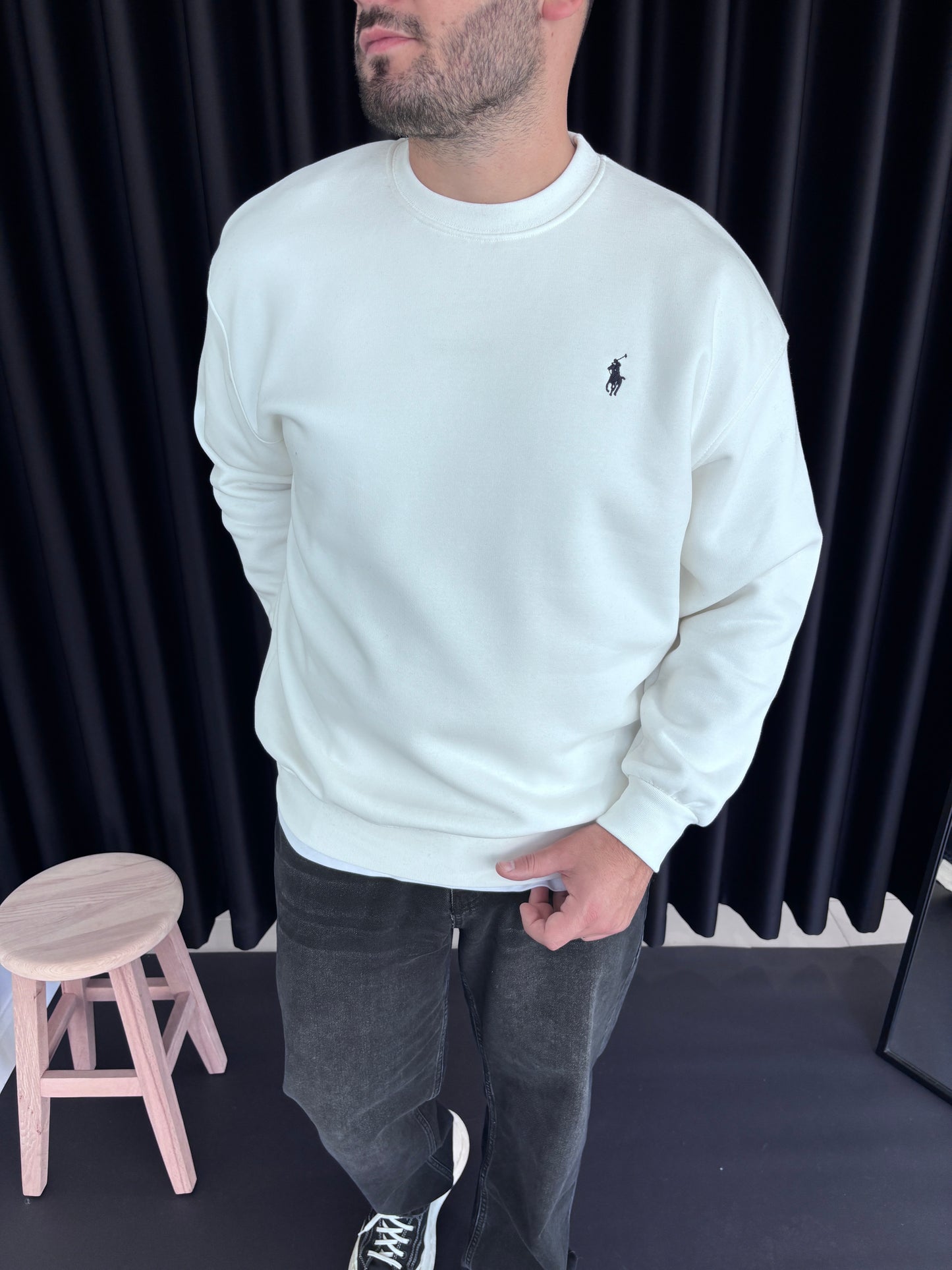 Pl Göğüs Nakışlı Sweatshirt