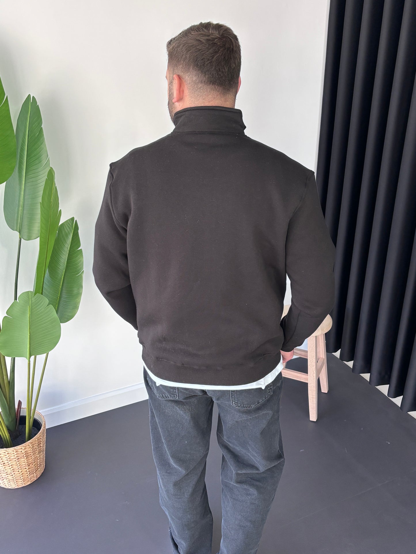 Plmrk Göğüs Nakışlı Sweatshirt