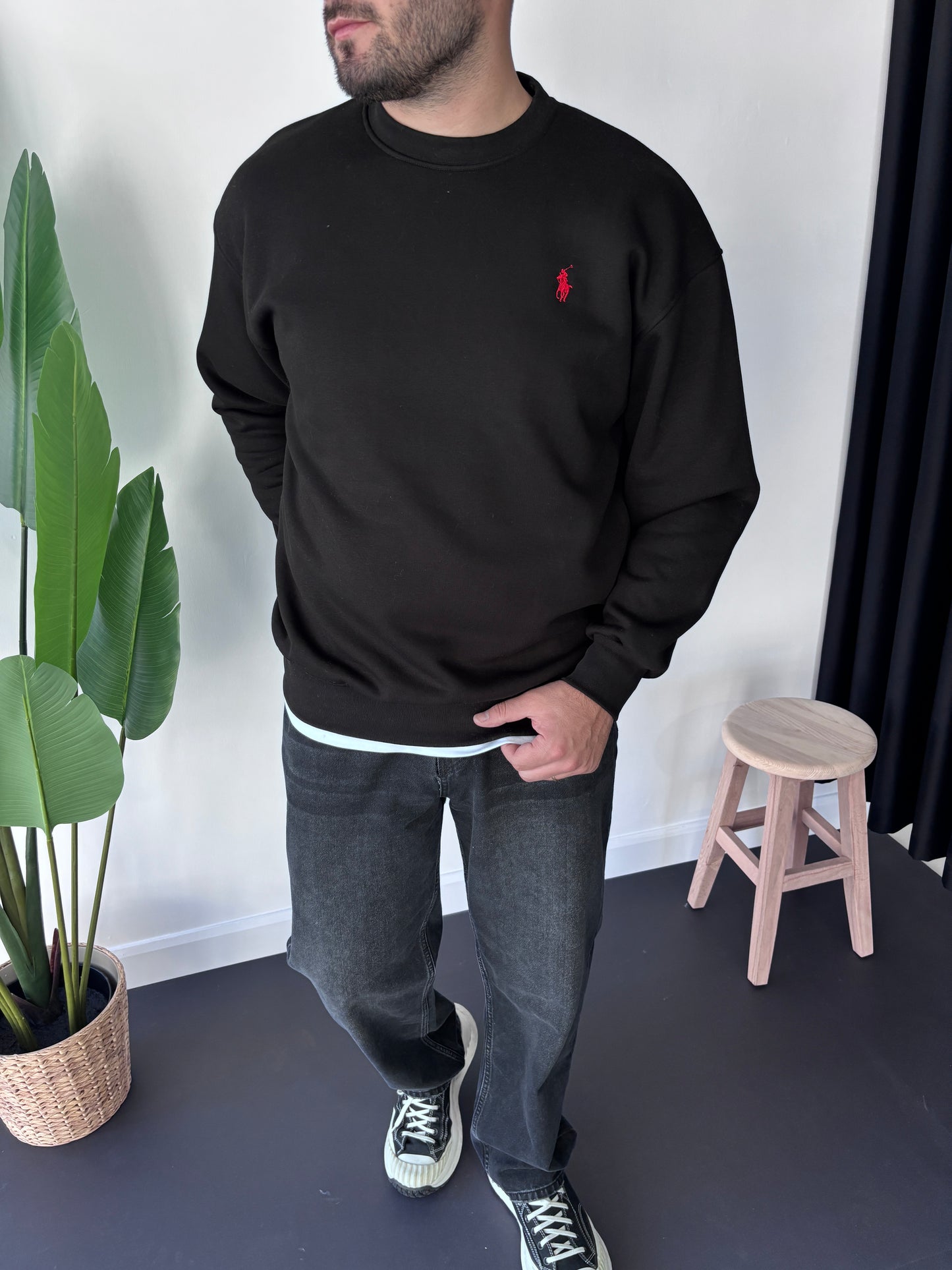 Pl Göğüs Nakışlı Sweatshirt