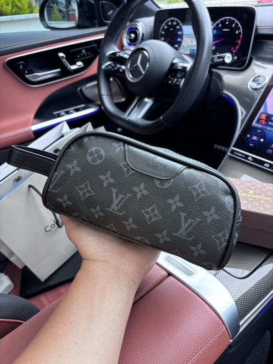LV Premium 005 El Çantası