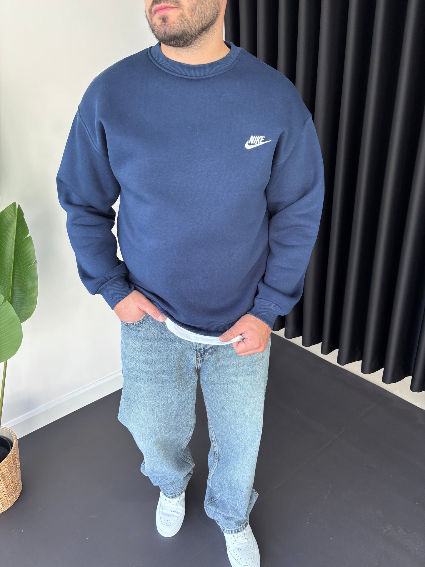 Nk Göğüs Nakışlı Sweatshirt