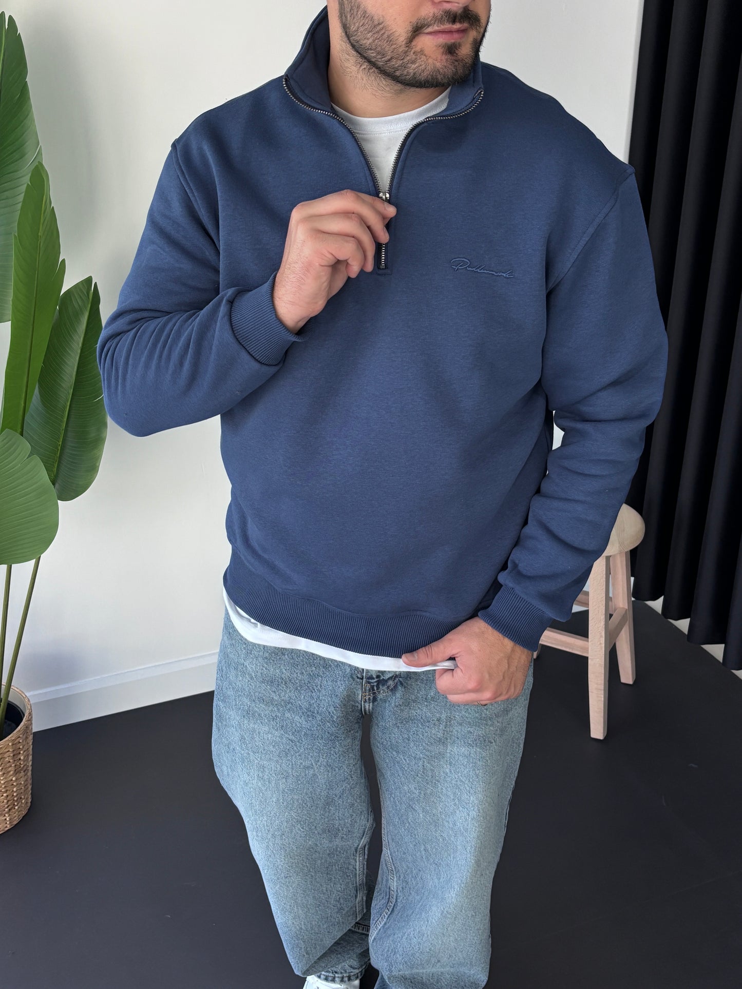 Plmrk Göğüs Nakışlı Sweatshirt