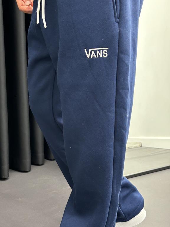 VANS EŞOFMAN