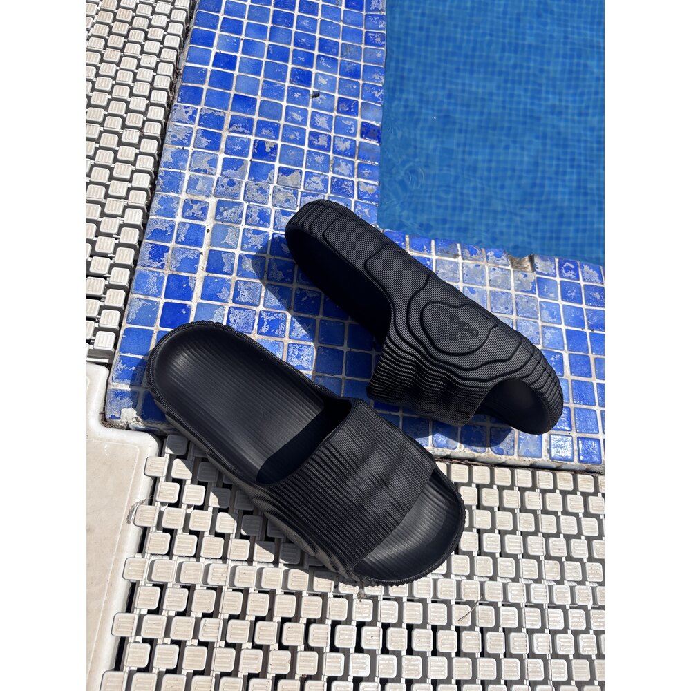 ADIDAS ADILETTE SİYAH TERLİK