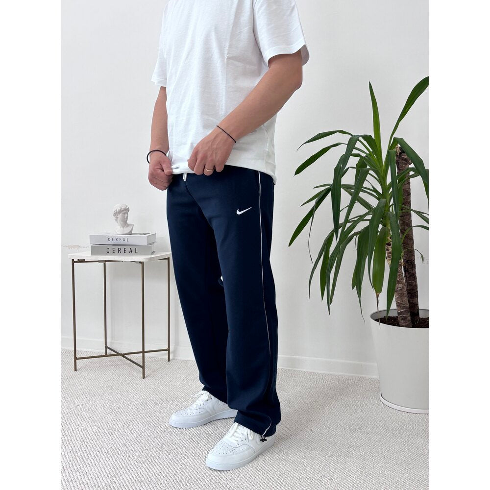 NK ŞERİTLİ EŞOFMAN