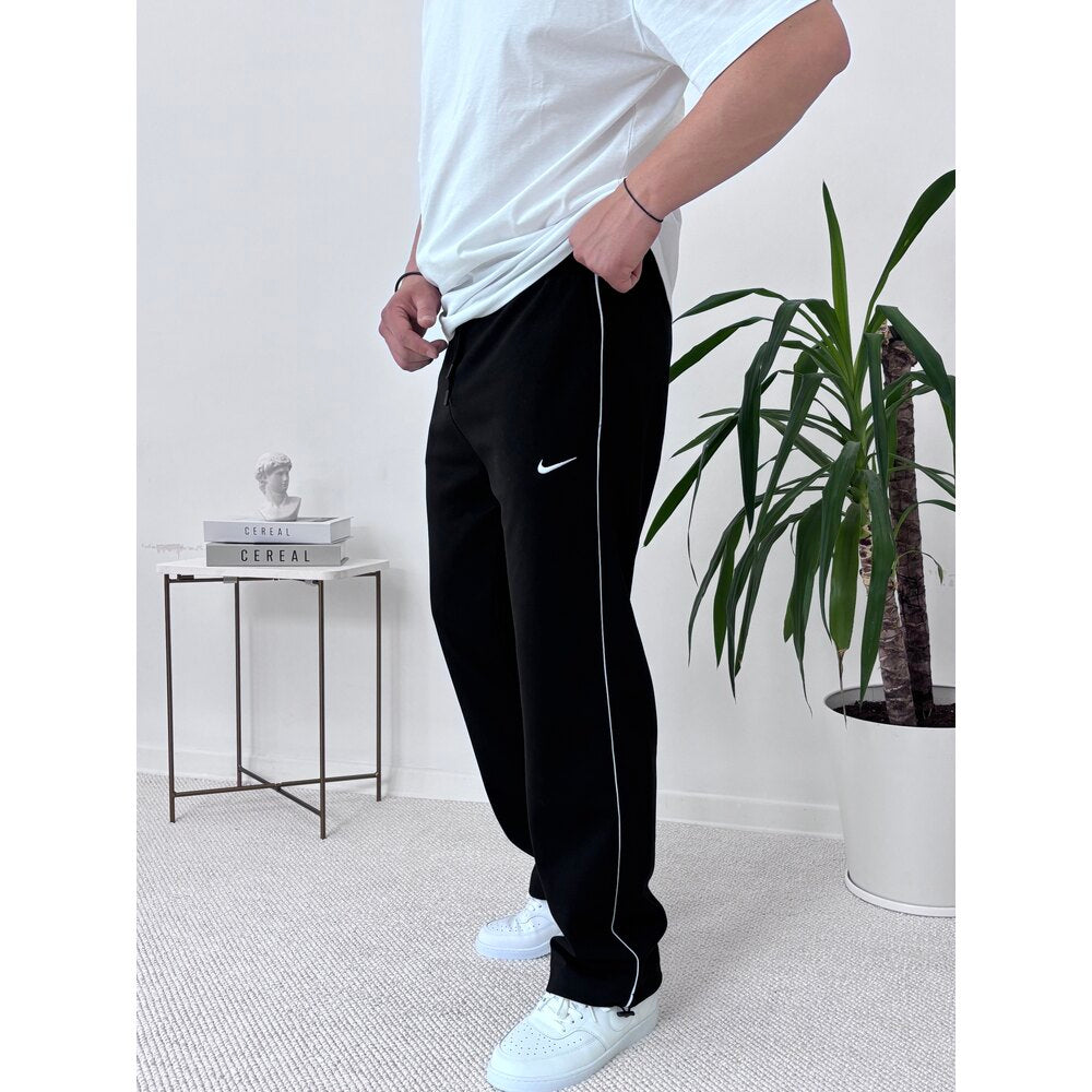 NK ŞERİTLİ EŞOFMAN