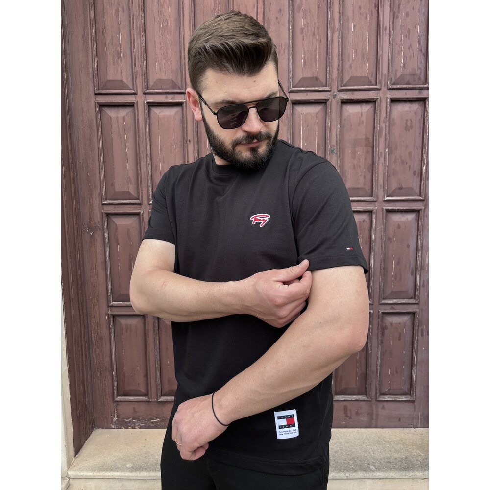 TOM** T-SHİRT