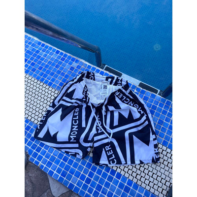 Monc*er Deniz Şortu