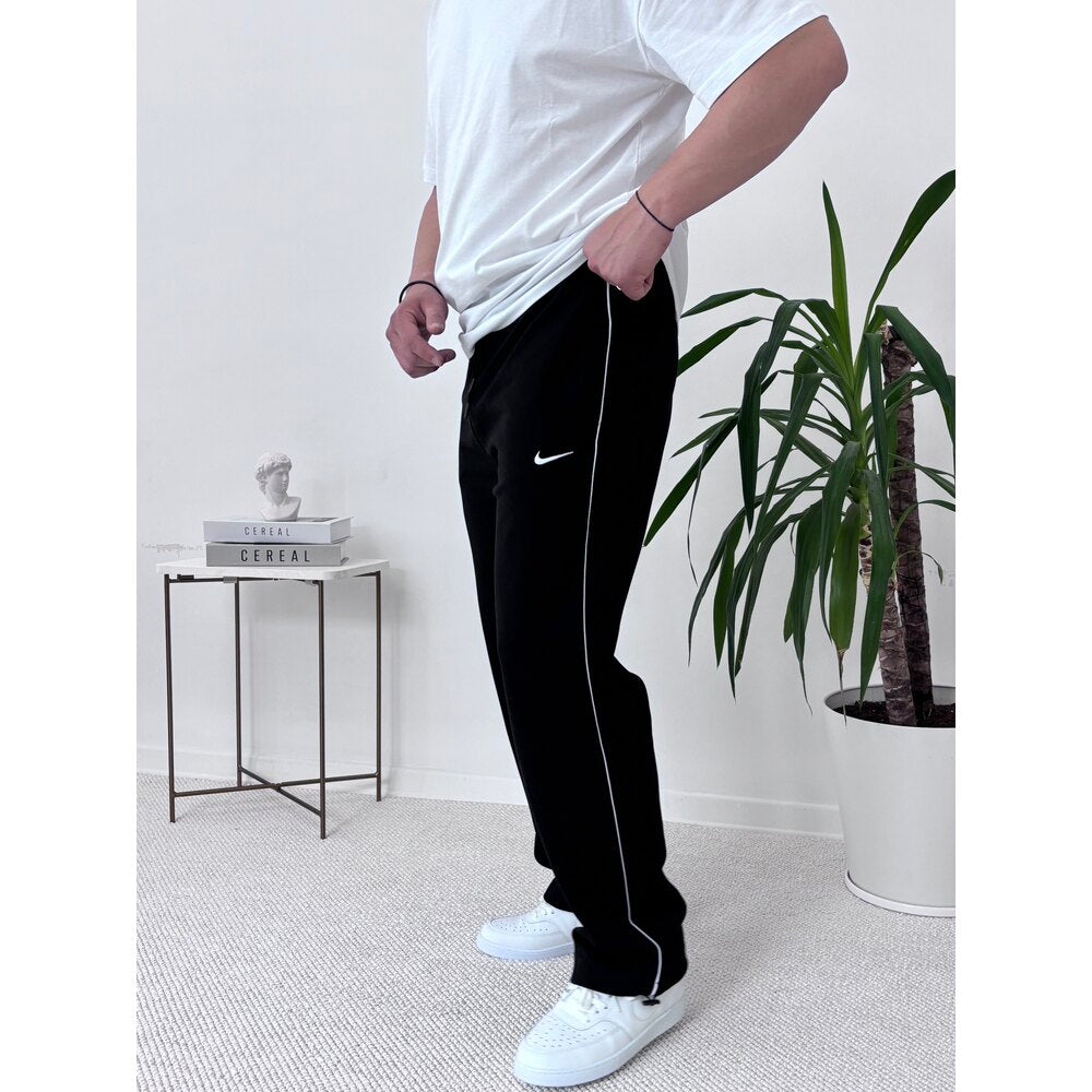 NK ŞERİTLİ EŞOFMAN